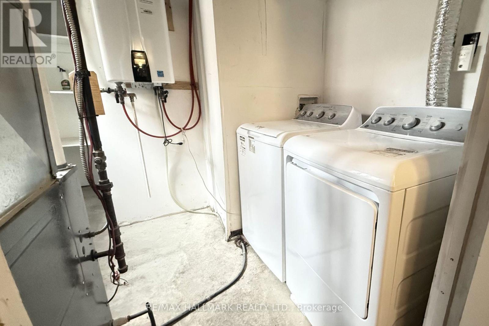 103 Guthrie Crescent, Whitby, Ontario  L1P 1A6 - Photo 15 - E12885434