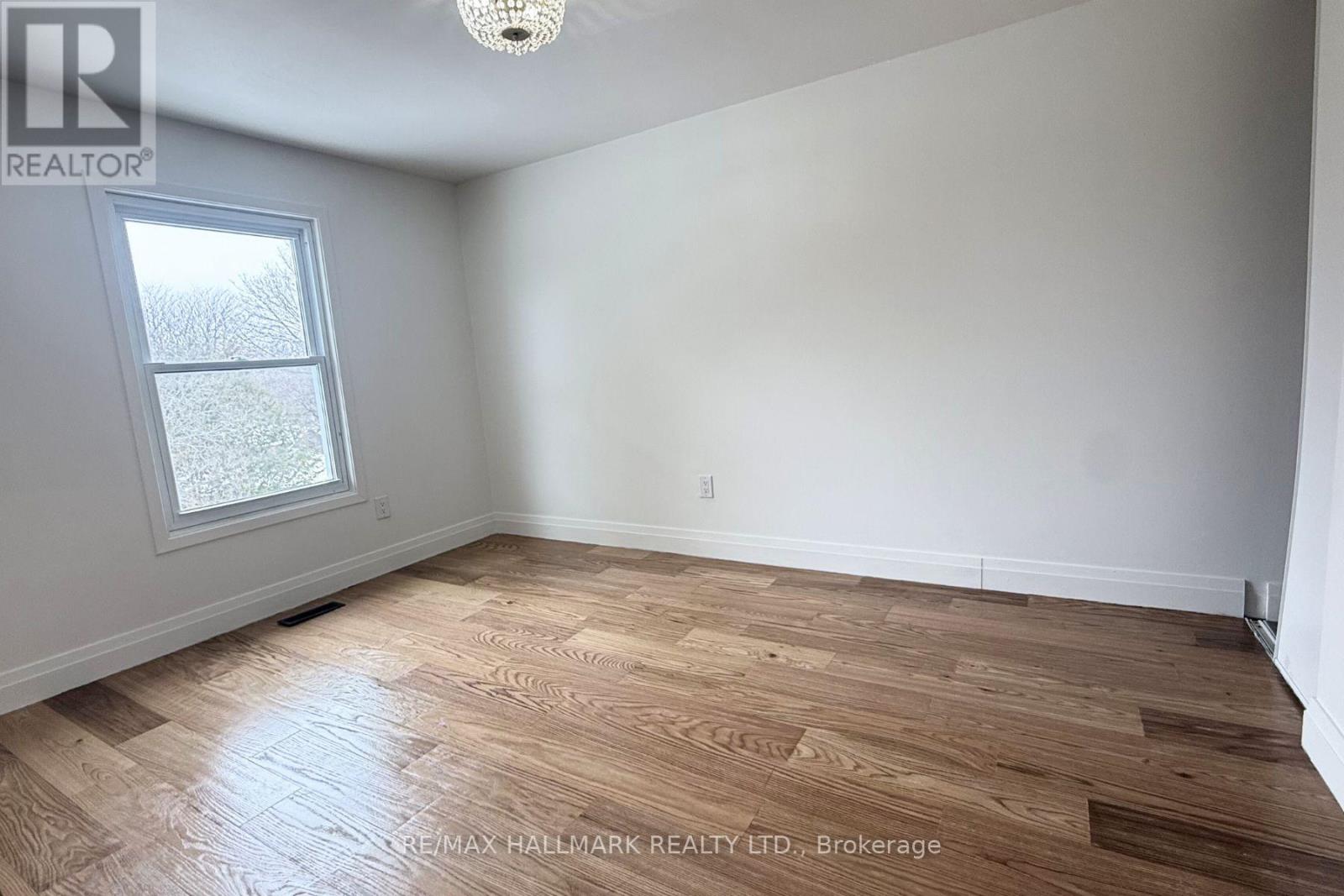 103 Guthrie Crescent, Whitby, Ontario  L1P 1A6 - Photo 6 - E12885434