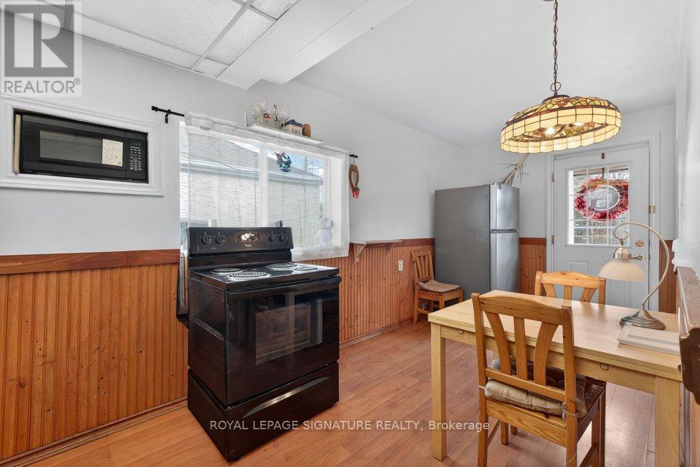 36 Ainsdale Road, Toronto (Wexford-Maryvale), Ontario  M1R 3Y8 - Photo 12 - E12885442