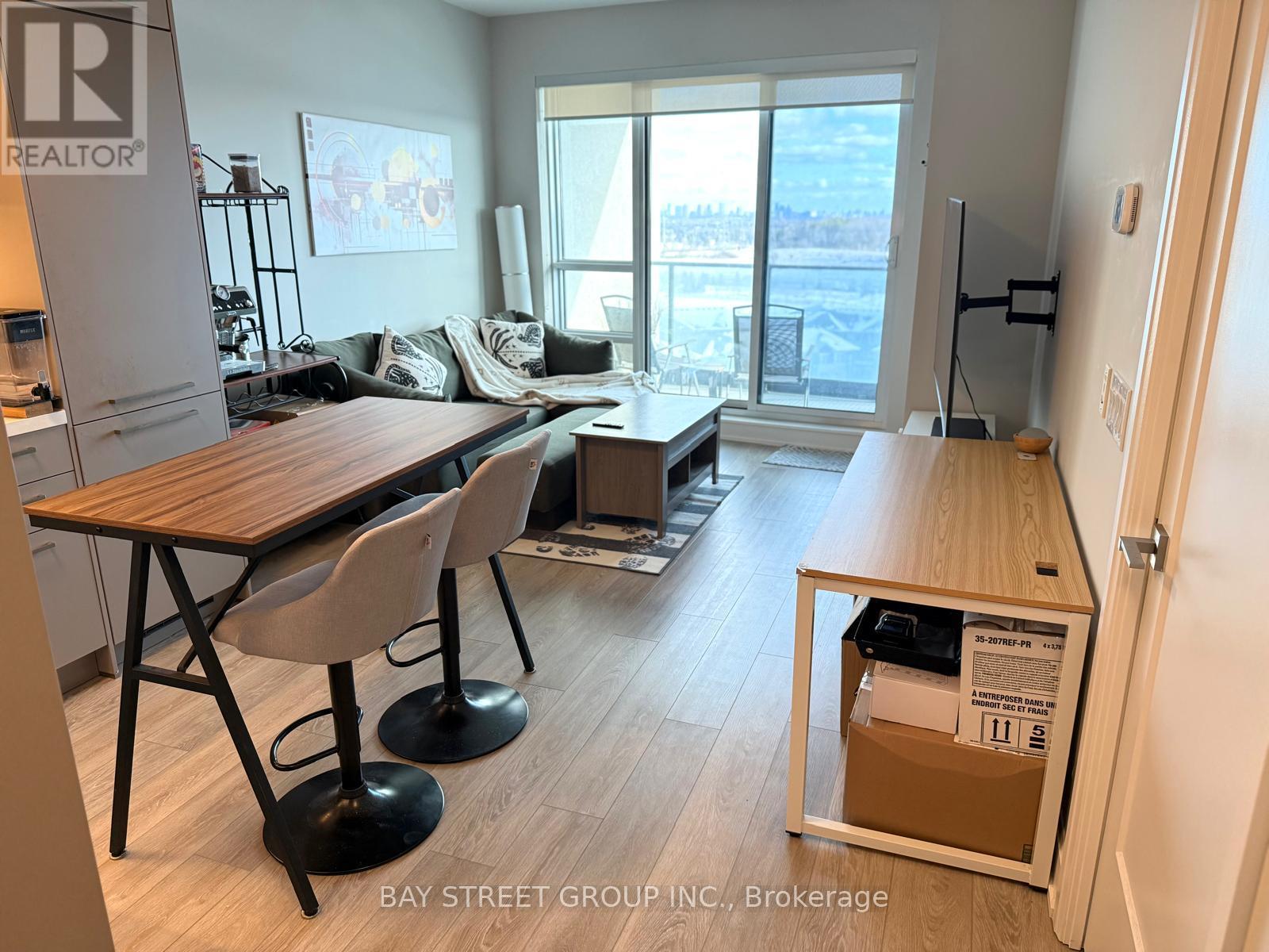 1008 - 38 Gandhi Lane, Markham, Ontario  L3T 0G9 - Photo 15 - N12885414