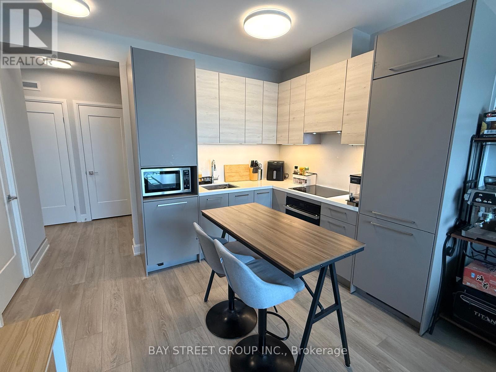 1008 - 38 Gandhi Lane, Markham, Ontario  L3T 0G9 - Photo 16 - N12885414