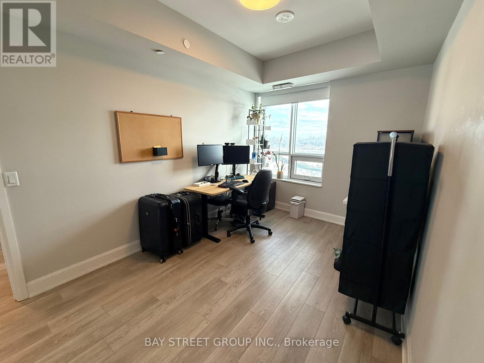 1008 - 38 Gandhi Lane, Markham, Ontario  L3T 0G9 - Photo 23 - N12885414