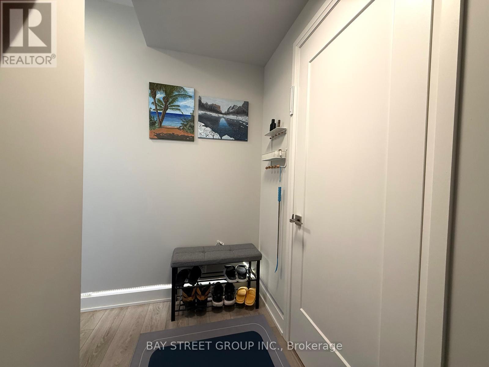 1008 - 38 Gandhi Lane, Markham, Ontario  L3T 0G9 - Photo 9 - N12885414