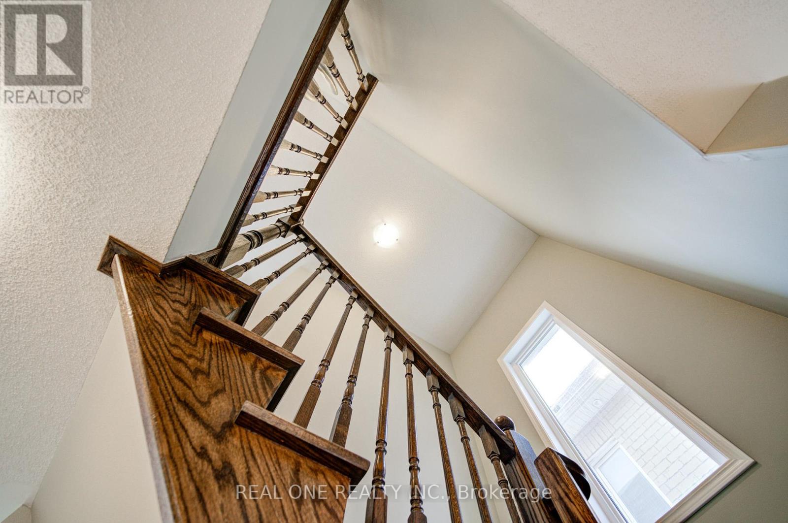 396 Thomas Phillips Drive, Aurora, Ontario  L4G 0T2 - Photo 20 - N12885444