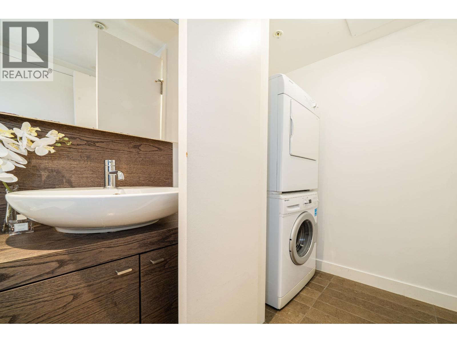 203 5782 Berton Avenue, Vancouver, British Columbia  V6S 0C1 - Photo 24 - R3099360