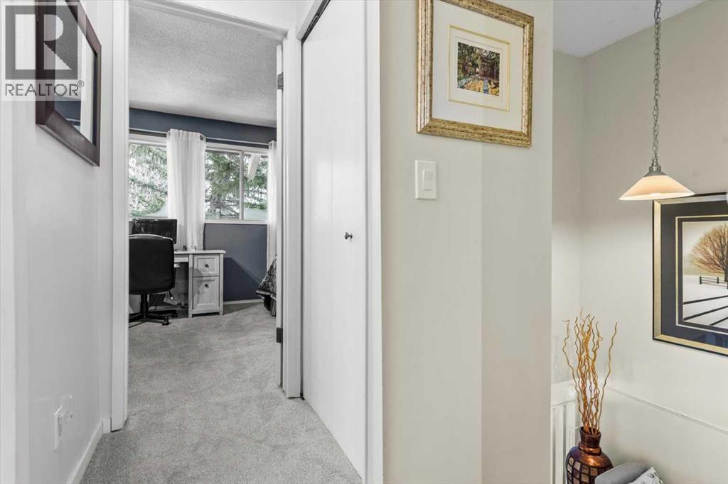 1399 Berkley Drive Nw, Calgary, Alberta  T3K 1T5 - Photo 25 - A2284801