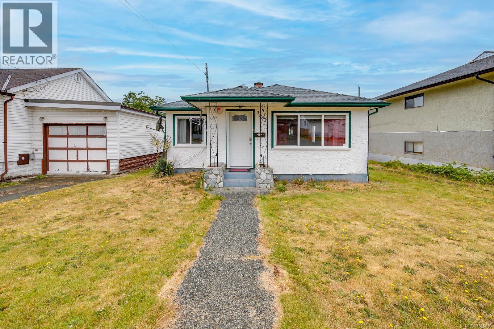 3582 11th Ave, Port Alberni, British Columbia