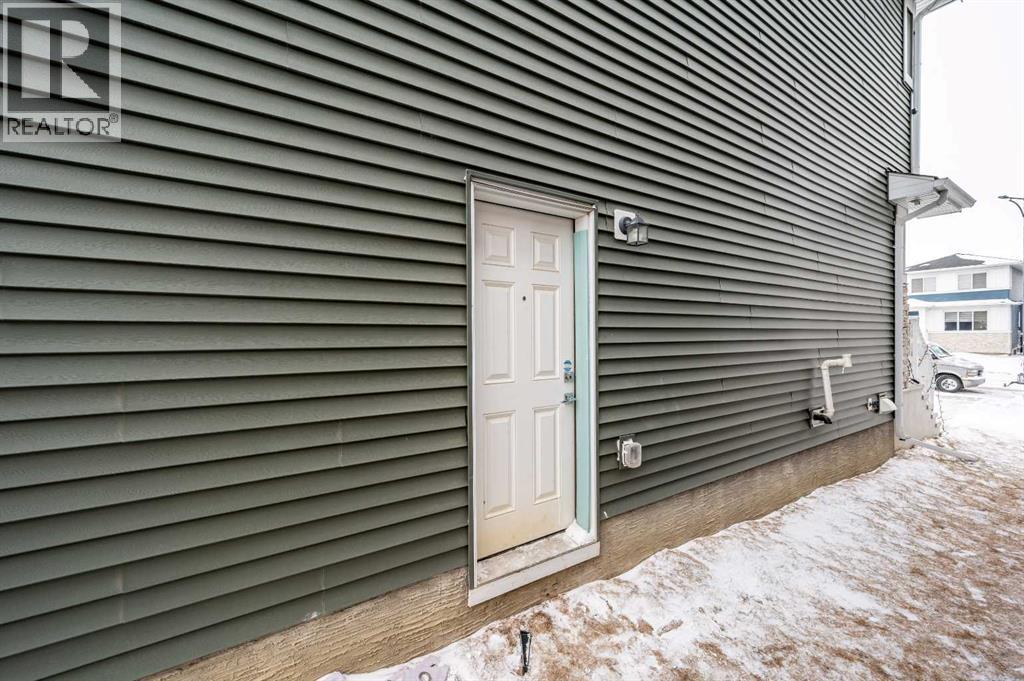 358 Chelsea Hollow, Chestermere, Alberta  T1X 2T3 - Photo 3 - A2289601