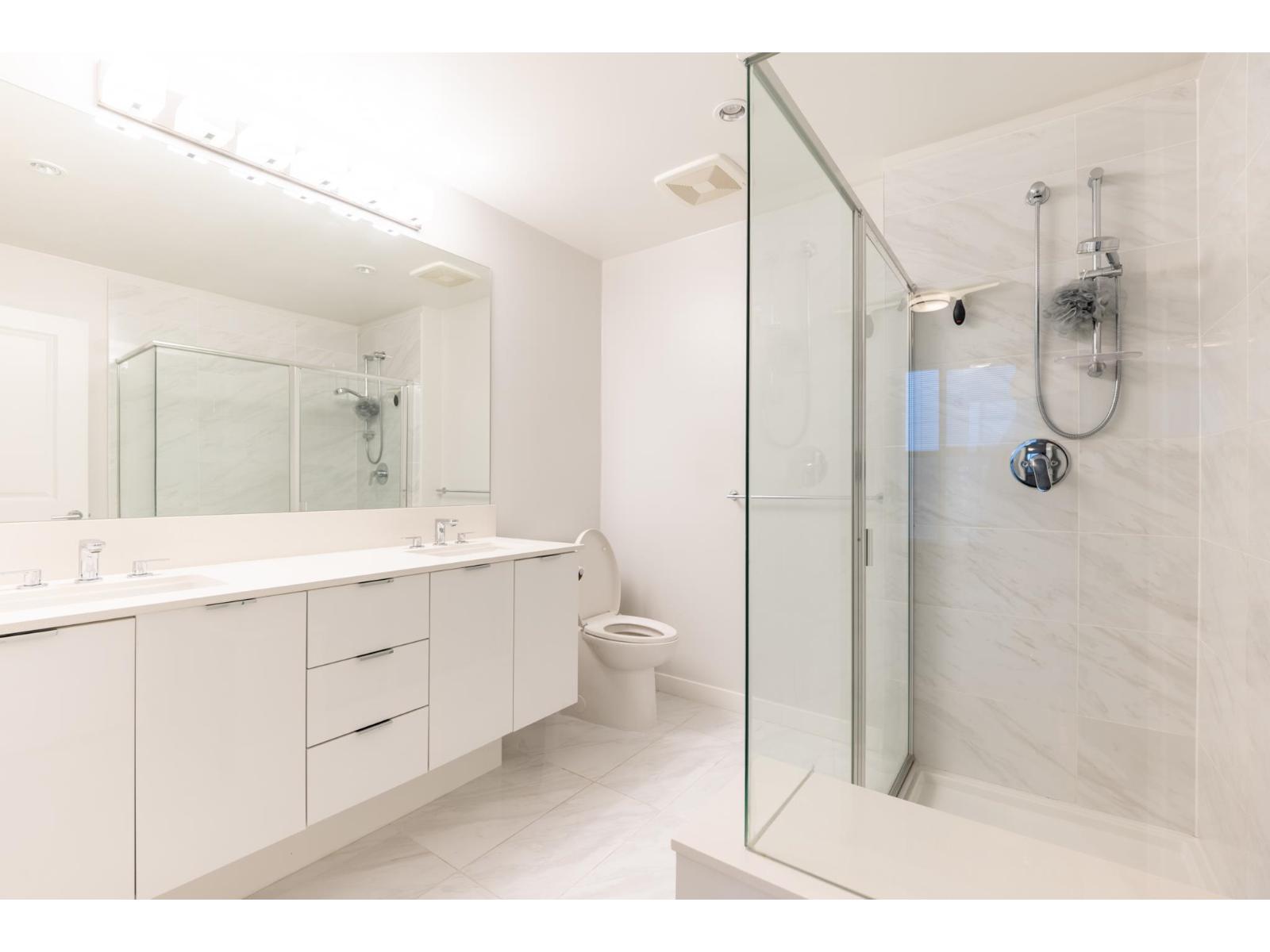 C315 8150 207th Street, Langley, British Columbia  V2Y 4J4 - Photo 9 - R3097864