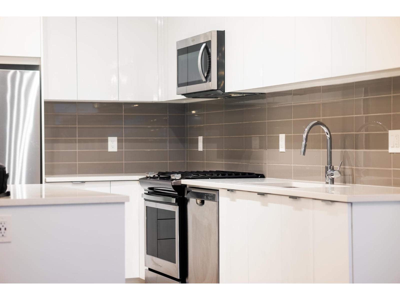 C315 8150 207th Street, Langley, British Columbia  V2Y 4J4 - Photo 16 - R3097864