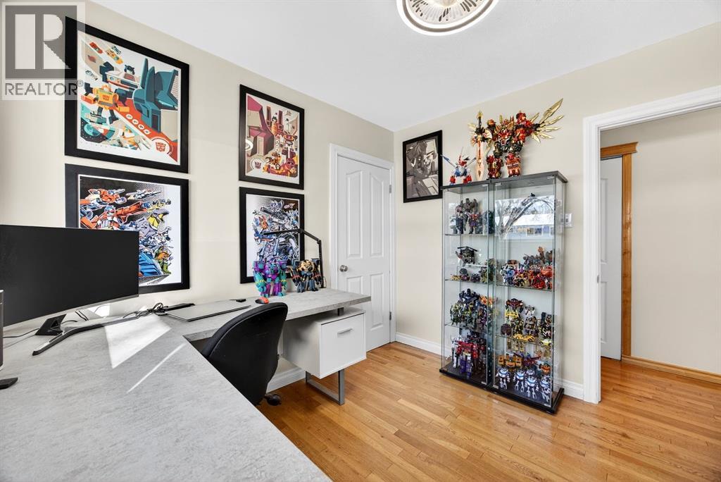 154 Windermere Road Sw, Calgary, Alberta  T3C 3K8 - Photo 19 - A2288937