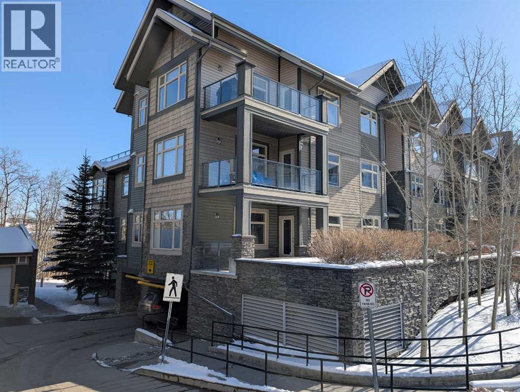 203, 35 Aspenmont Heights SW, Calgary, Alberta
