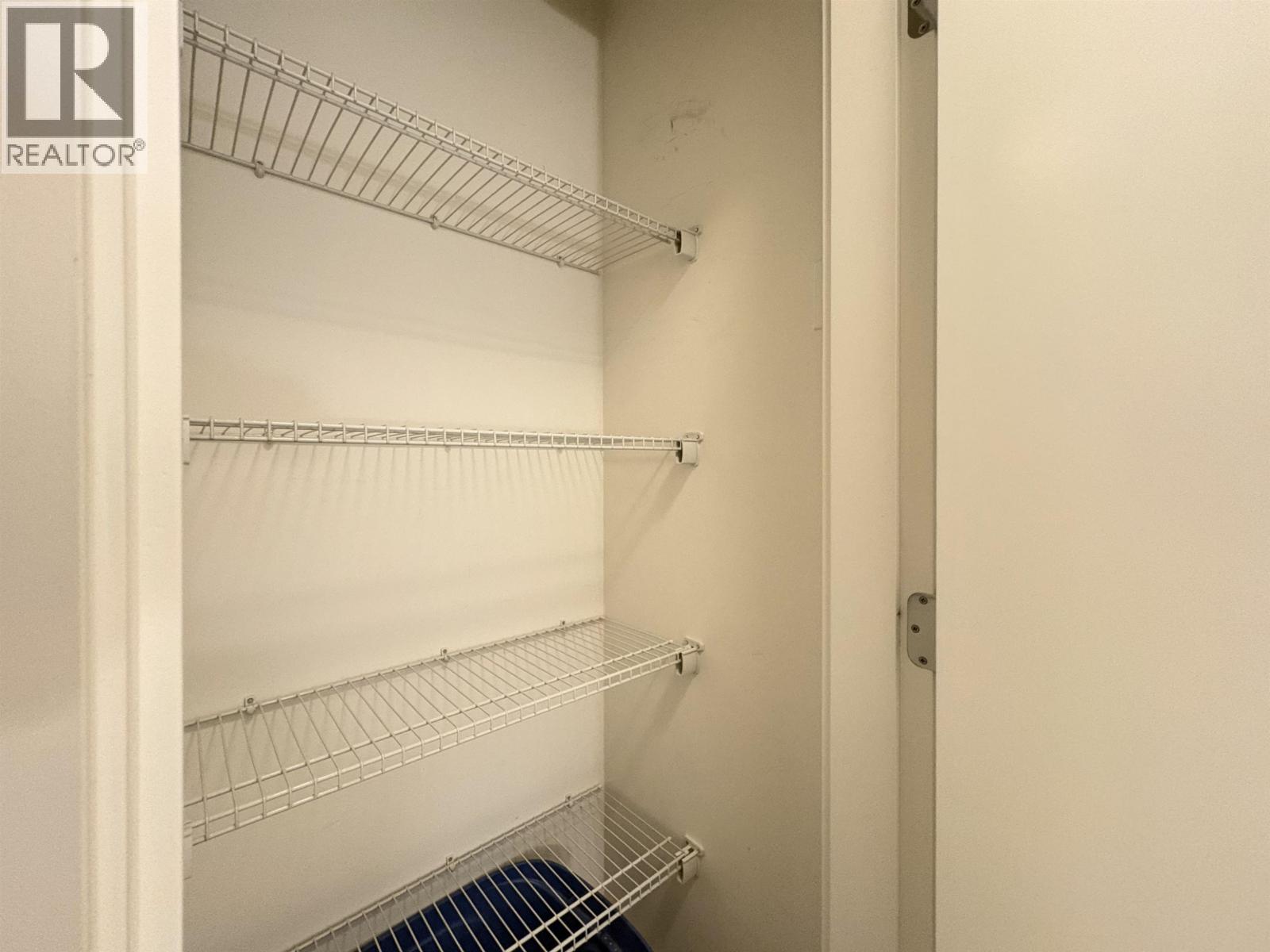 Listing Picture 27 of 32 : 8842 UNIVERSITY CRESCENT, Burnaby / 本拿比 - 魯藝地產 Yvonne Lu Group - MLS Medallion Club Member