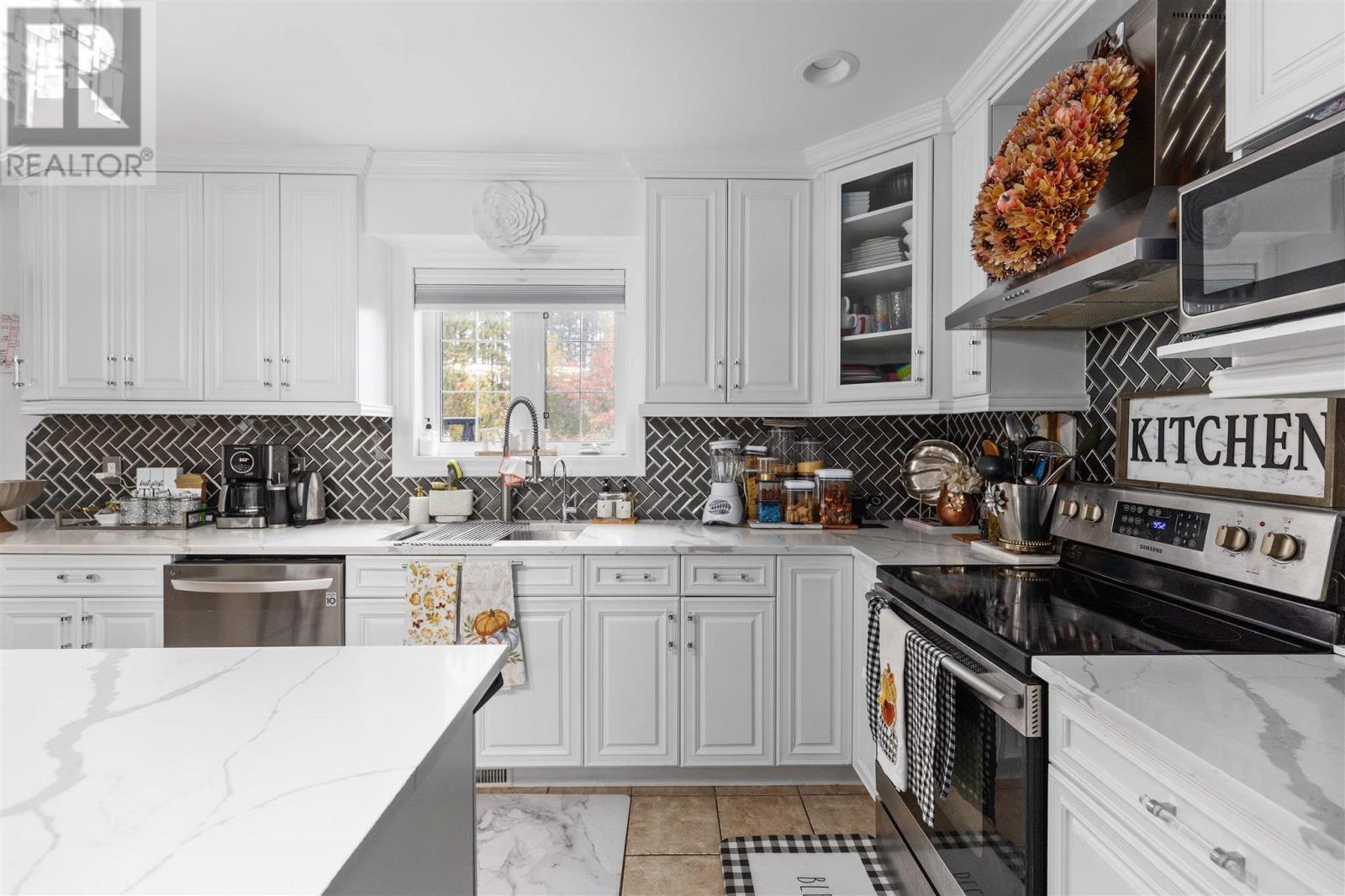 6 Millstream Dr, Sault Ste. Marie, Ontario P6B 6L7 - Photo 11 - SM260369