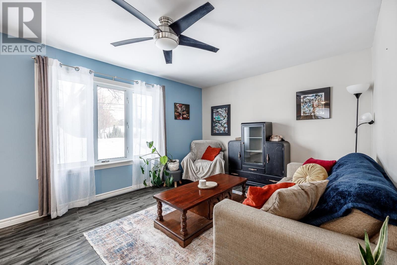 196 Macdonald Ave, Sault Ste. Marie, Ontario  P6B 1H5 - Photo 13 - SM260436