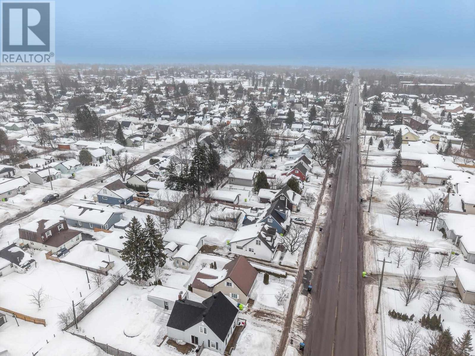 196 Macdonald Ave, Sault Ste. Marie, Ontario  P6B 1H5 - Photo 47 - SM260436