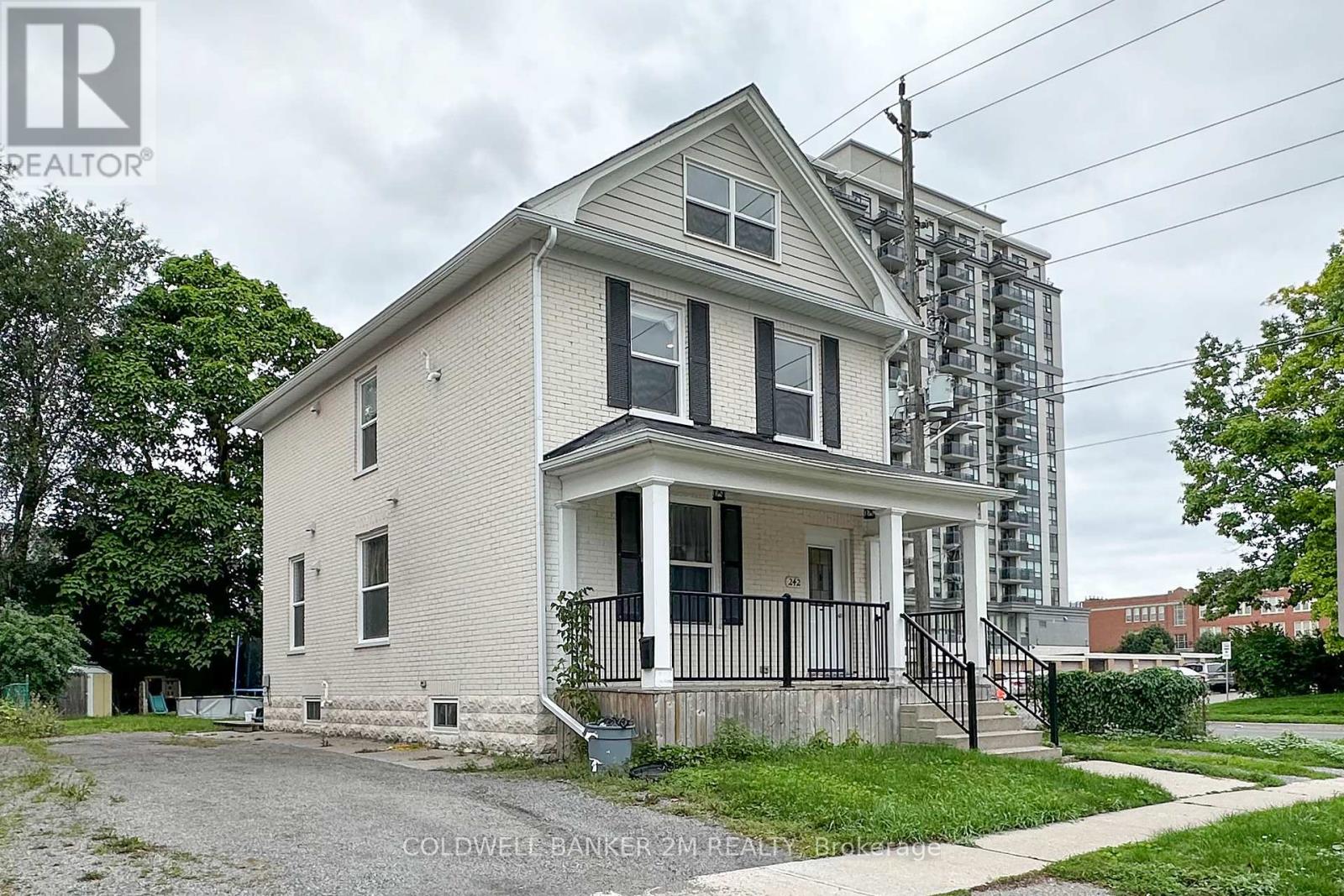 1 - 242 Kendal Avenue, Oshawa (O'neill), Ontario  L1G 5B5 - Photo 2 - E12885520