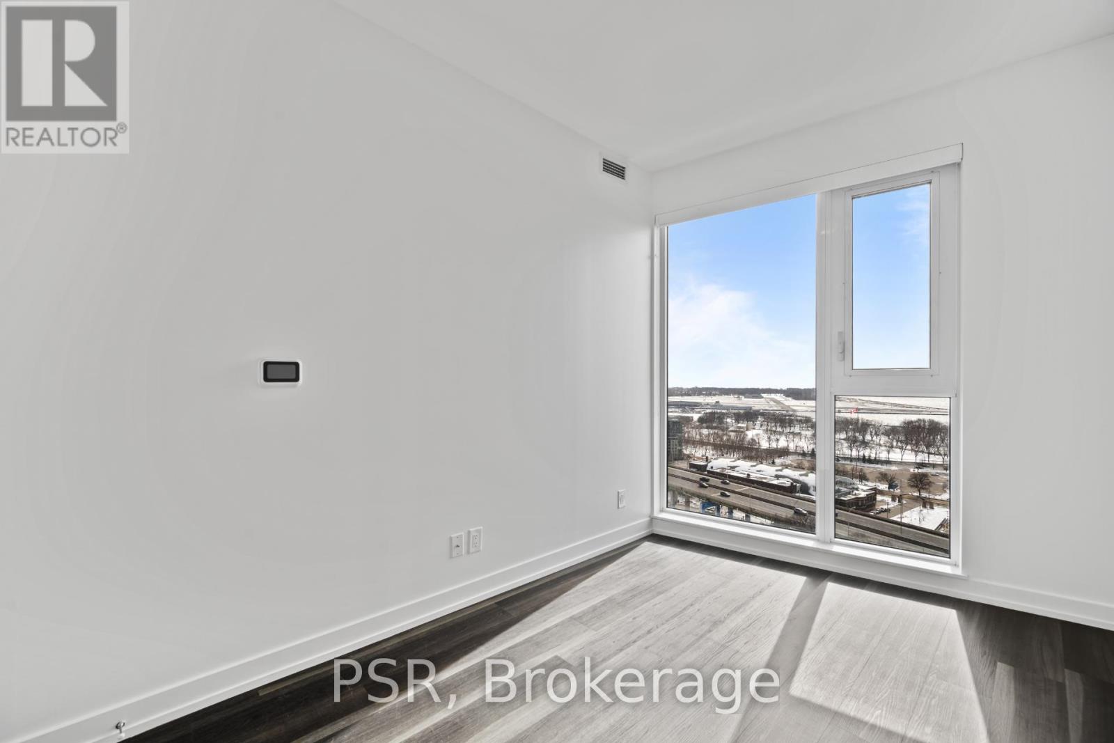 1802 - 25 Ordnance Street, Toronto (Niagara), Ontario  M6K 0E9 - Photo 10 - C12807858