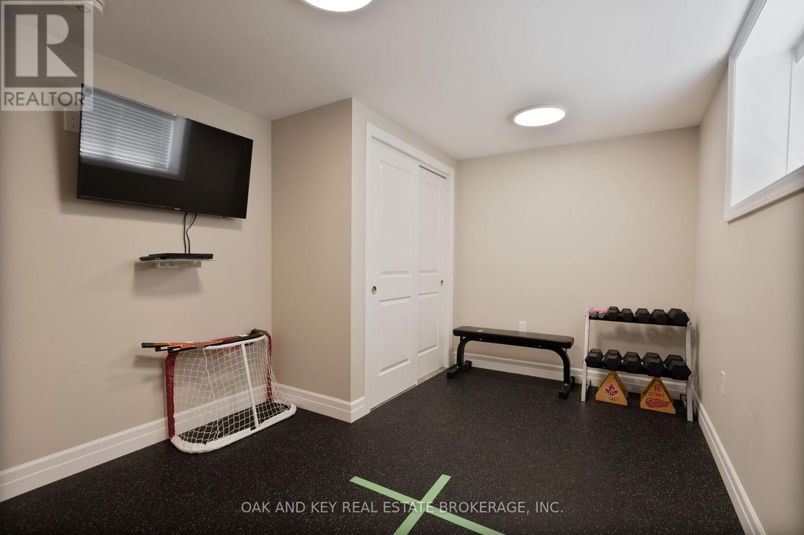 25 Hardy Court, Lucan Biddulph (Lucan), Ontario  N0M 2J0 - Photo 31 - X12660220