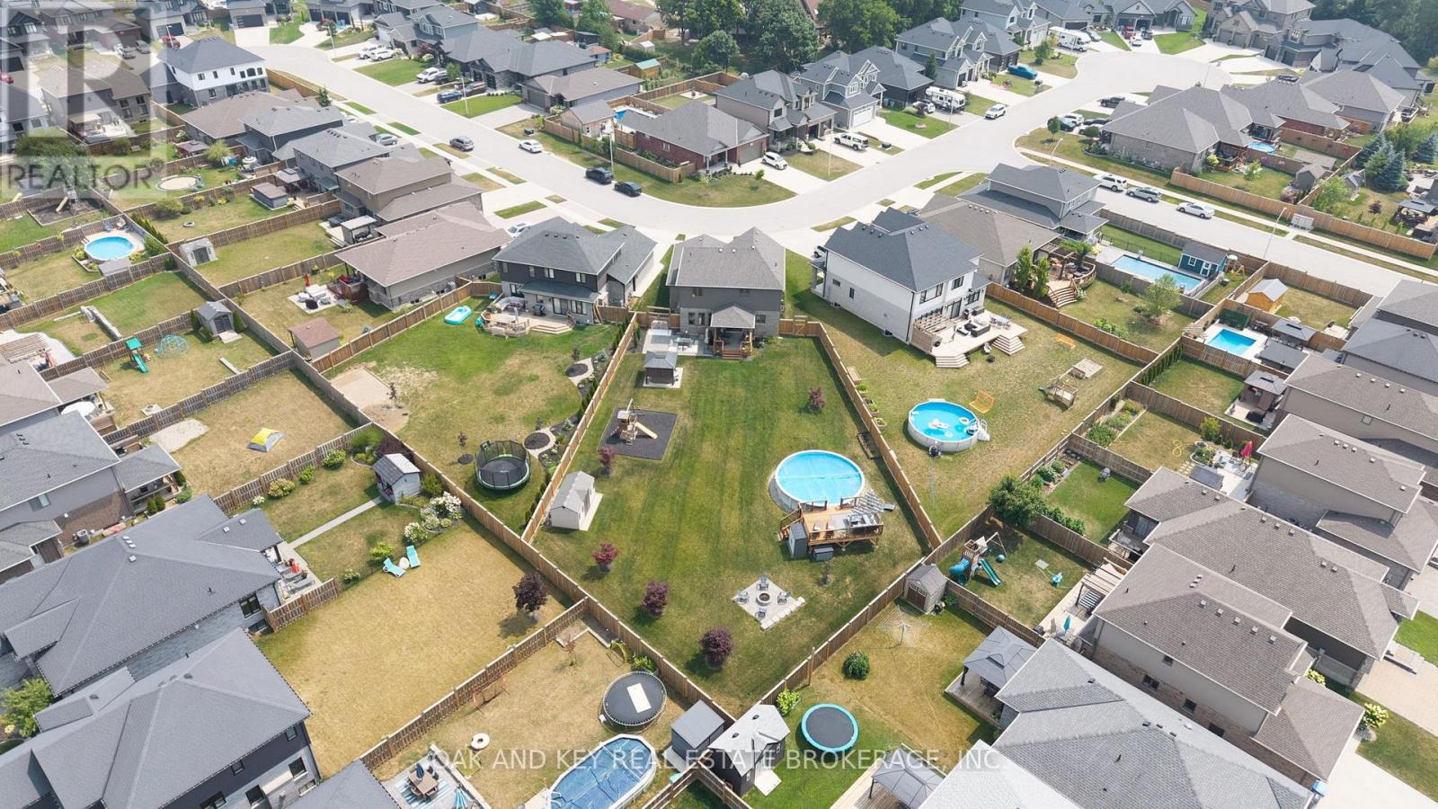 25 Hardy Court, Lucan Biddulph (Lucan), Ontario  N0M 2J0 - Photo 40 - X12660220