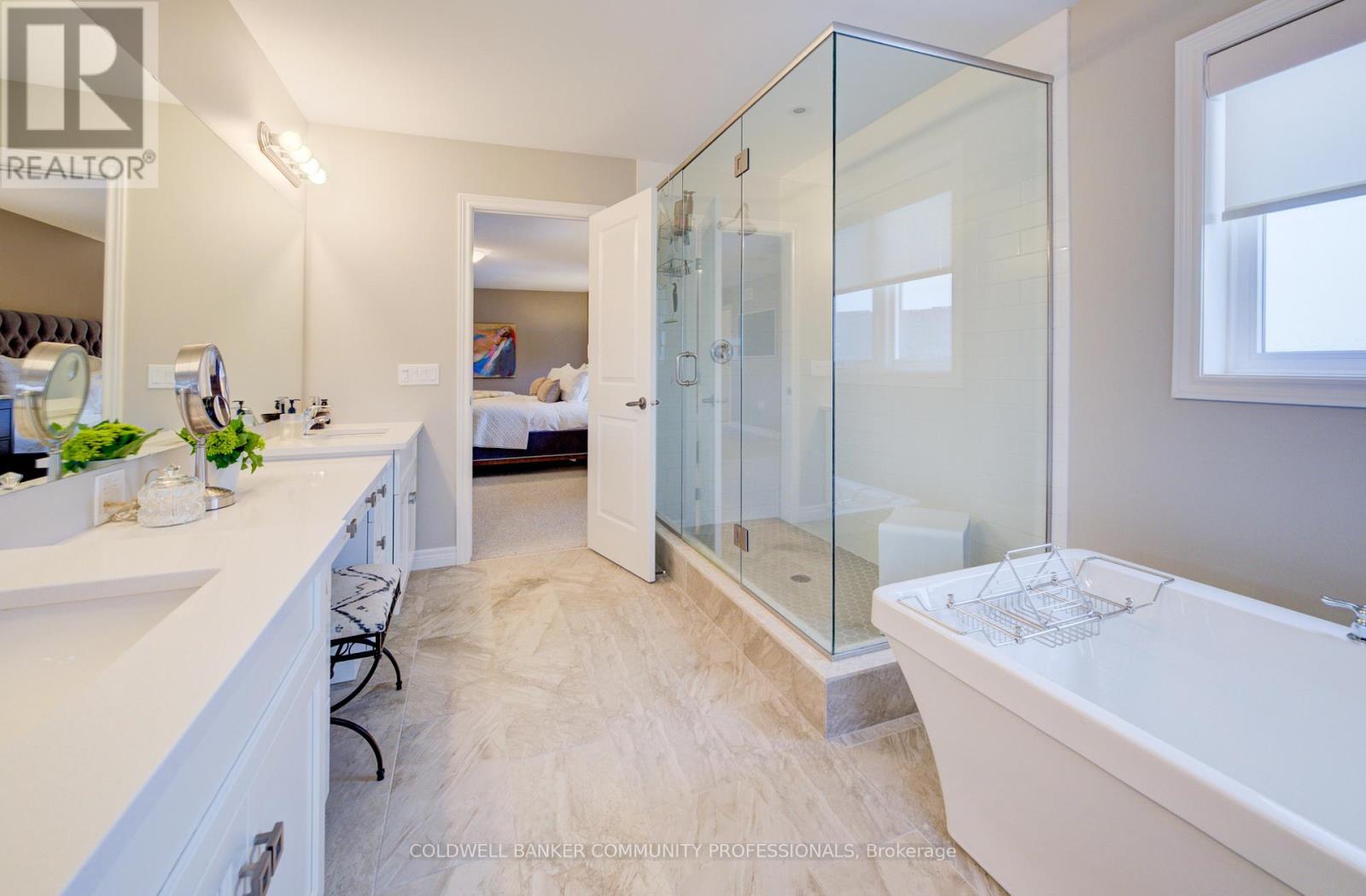 24 Festival Way, Hamilton, Ontario  L0R 1C0 - Photo 22 - X12813294