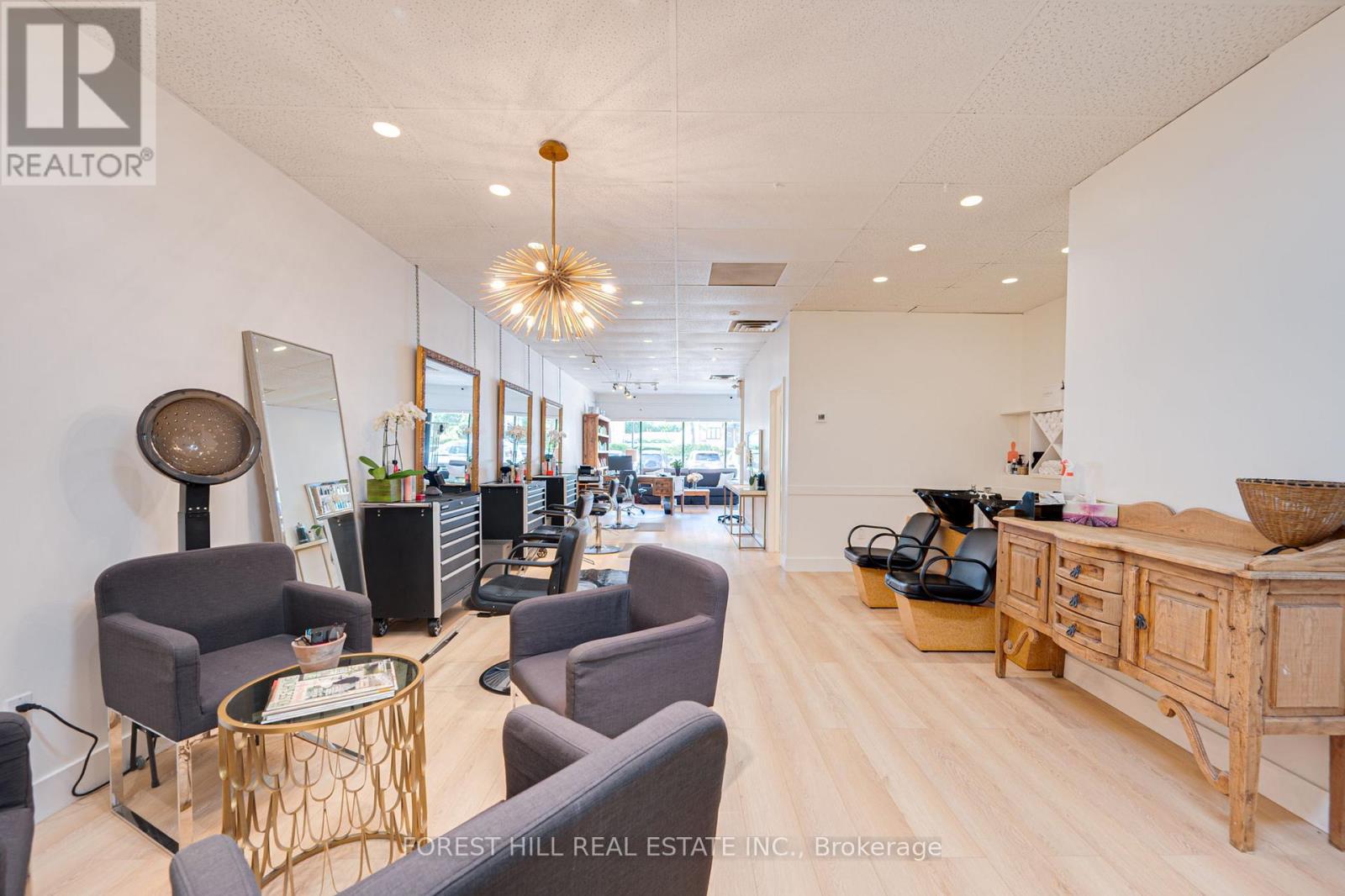 3 - 49 Mississauga Road N, Mississauga, Ontario  L5H 2H9 - Photo 28 - W12690656