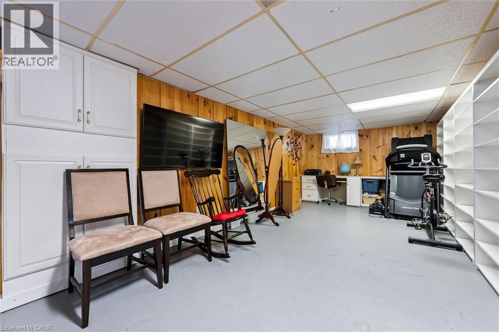 129 Talbot Street, Kitchener, Ontario  N2M 2B2 - Photo 24 - 40810116