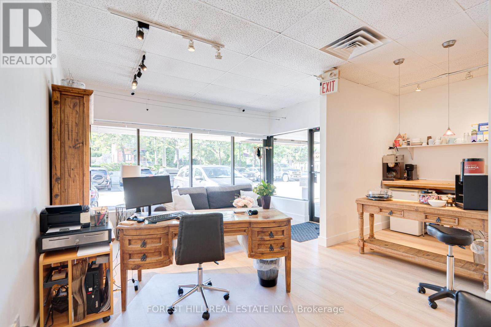 3 - 49 Mississauga Road N, Mississauga, Ontario  L5H 2H9 - Photo 34 - W12690656