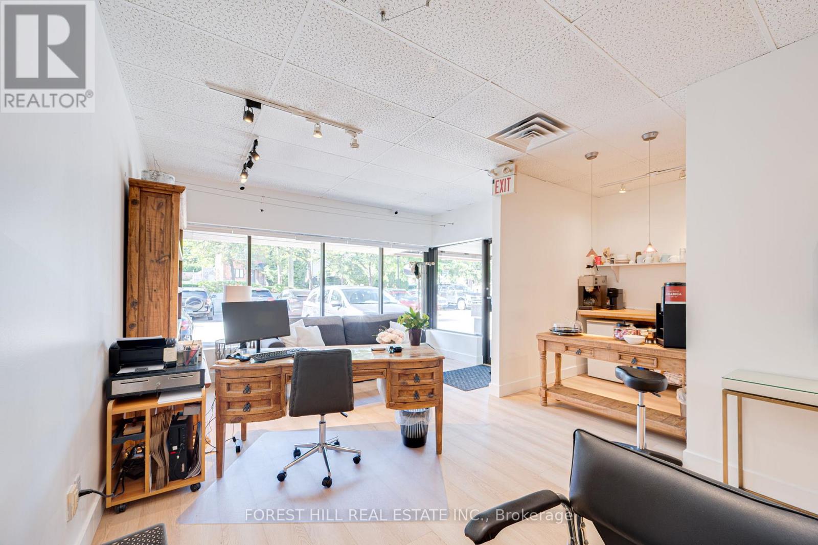 3 - 49 Mississauga Road N, Mississauga, Ontario  L5H 2H9 - Photo 33 - W12690656