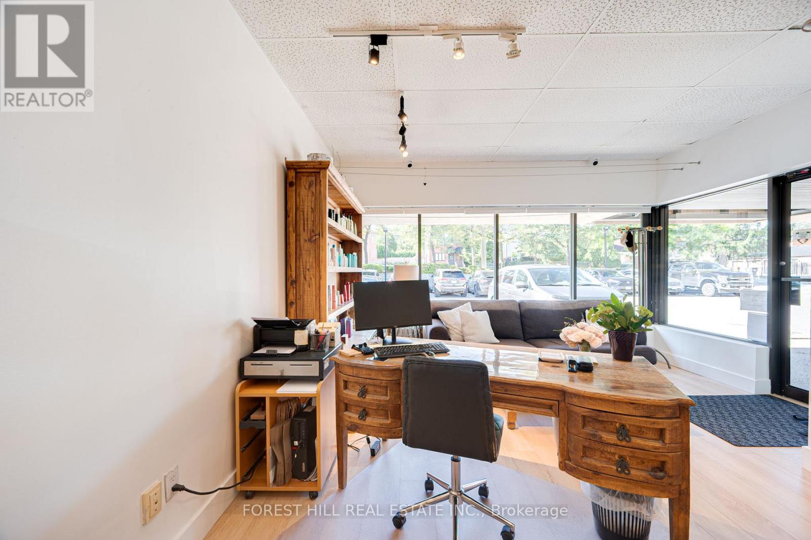 3 - 49 Mississauga Road N, Mississauga, Ontario  L5H 2H9 - Photo 35 - W12690656