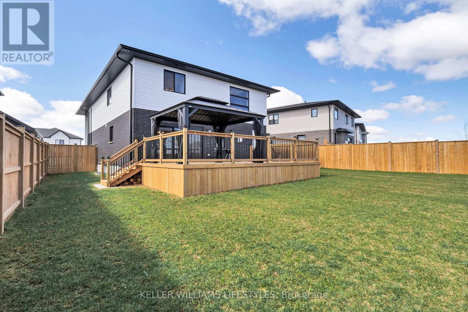 104 Crestview Drive, Middlesex Centre, Ontario  N0L 1R0 - Photo 43 - X12885458