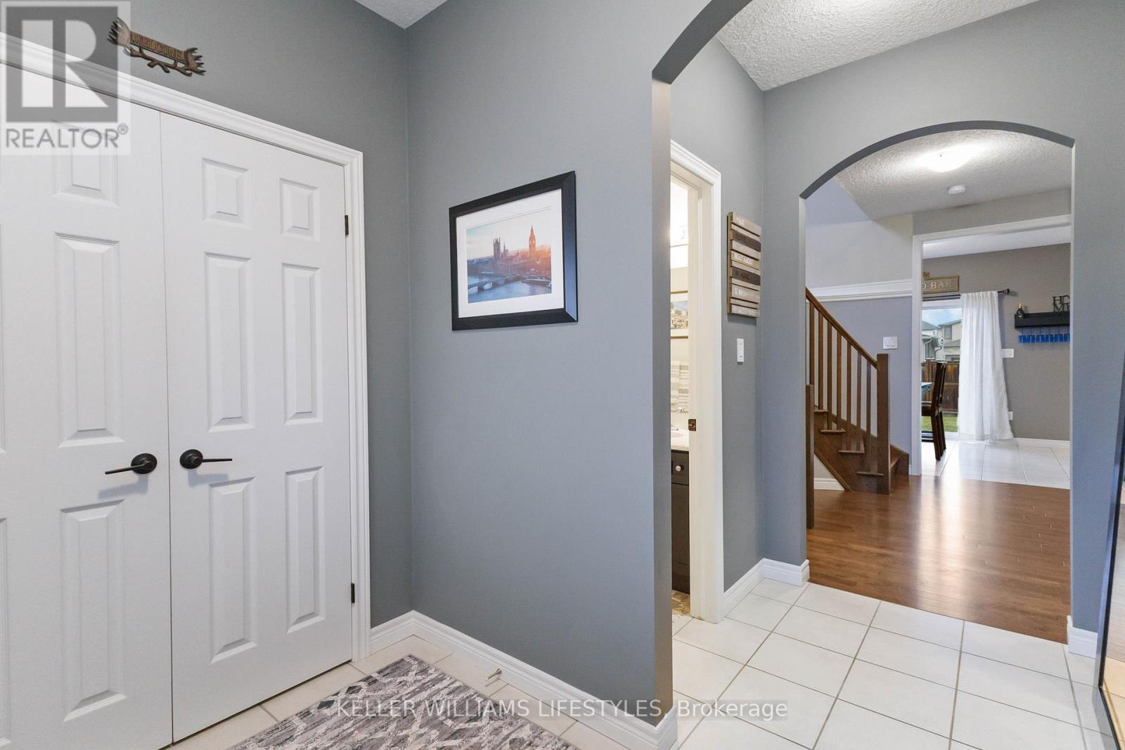 488 Blackacres Boulevard, London North, Ontario  N6G 0J6 - Photo 6 - X12885532