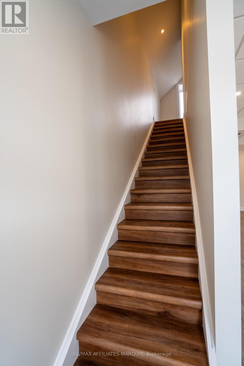 5 Church Street E, Westport, Ontario K0G 1X0 - Photo 11 - X12885526