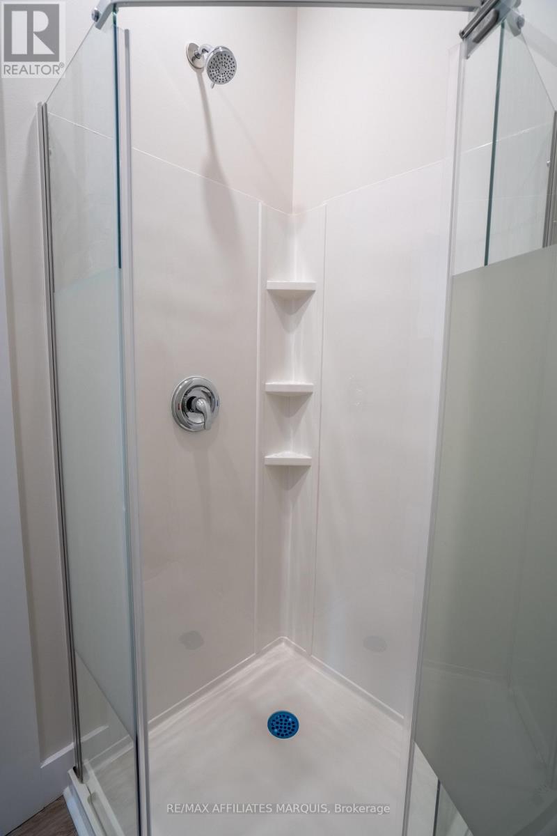 5 Church Street E, Westport, Ontario K0G 1X0 - Photo 18 - X12885526