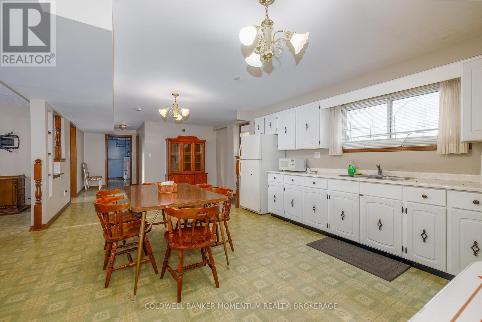 64 Larchwood Circle, Welland (N. Welland), Ontario  L3C 6T2 - Photo 27 - X12885488