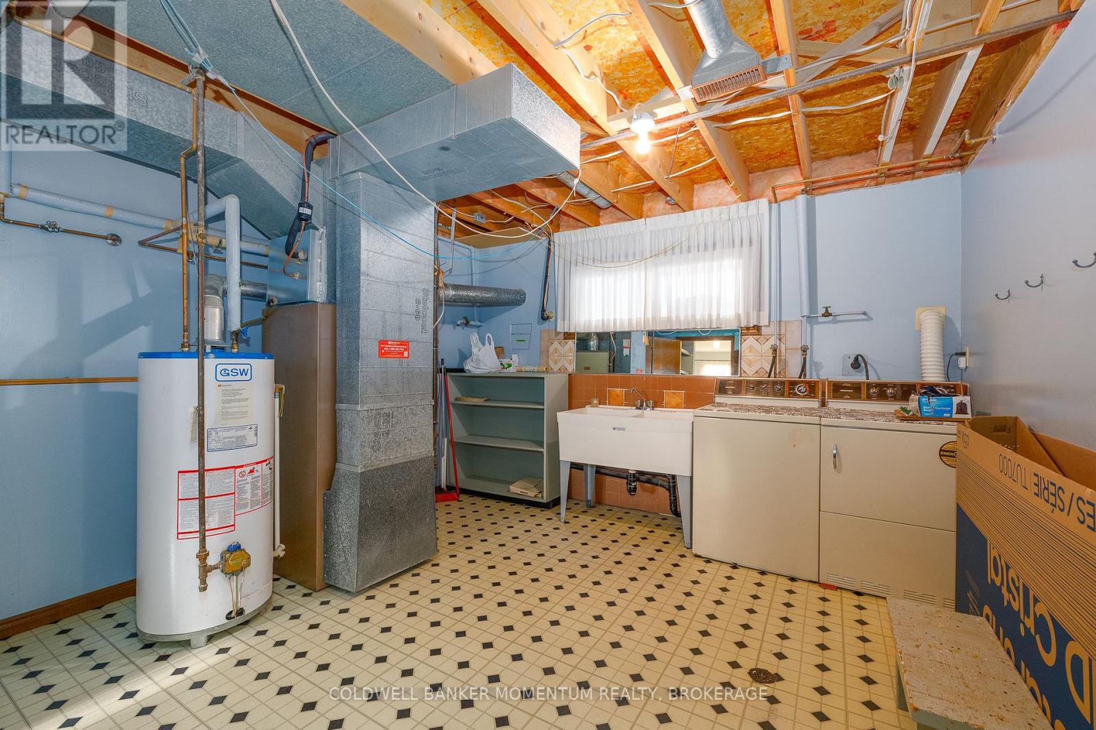 64 Larchwood Circle, Welland (N. Welland), Ontario  L3C 6T2 - Photo 33 - X12885488