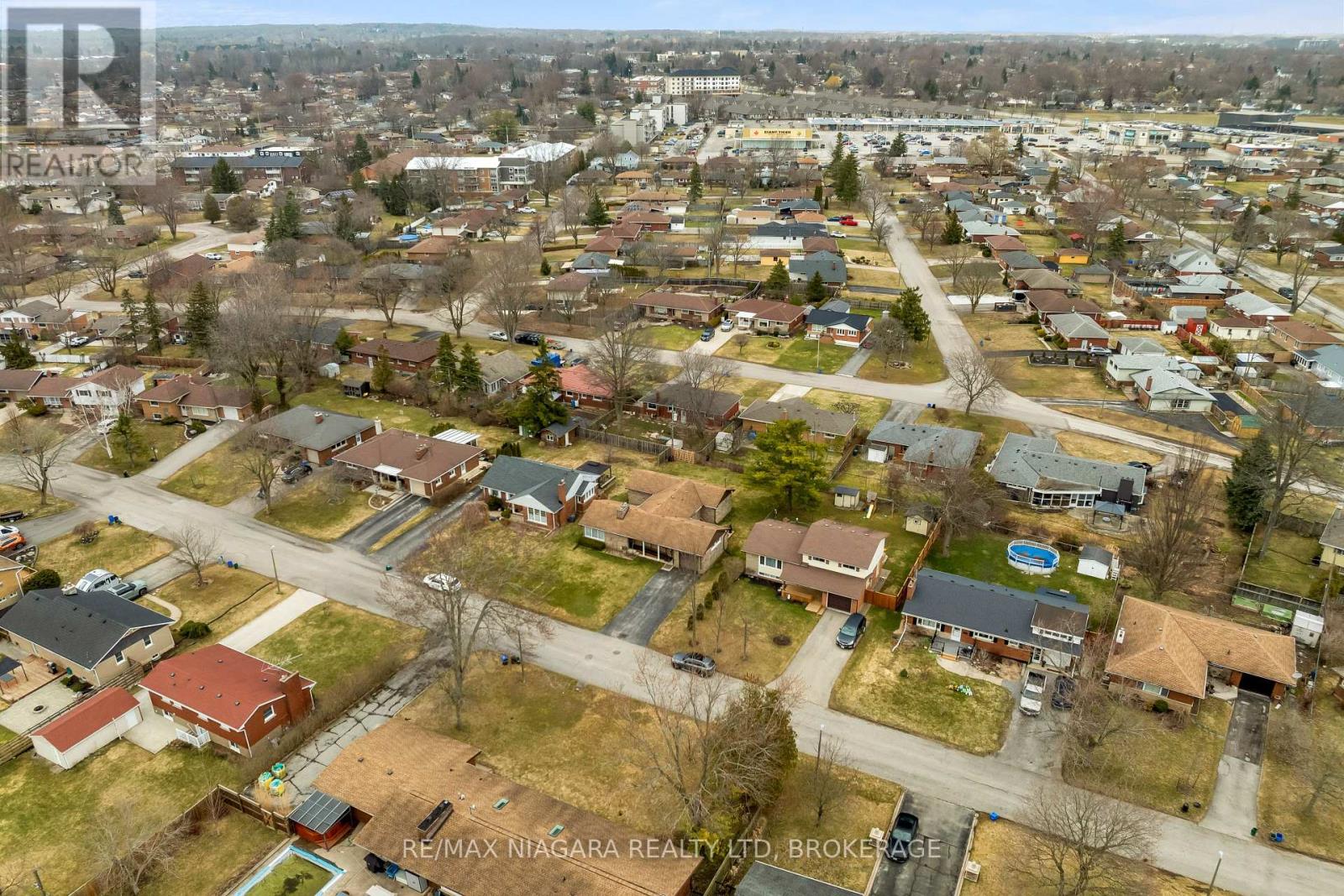 9 Caithness Drive, Welland (Prince Charles), Ontario  L3C 4Z3 - Photo 46 - X12885516