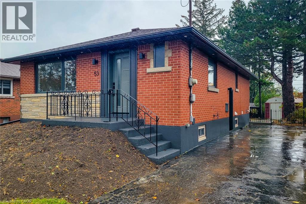 53 Winchester Boulevard, Hamilton, Ontario  L8T 2M7 - Photo 2 - 40812232