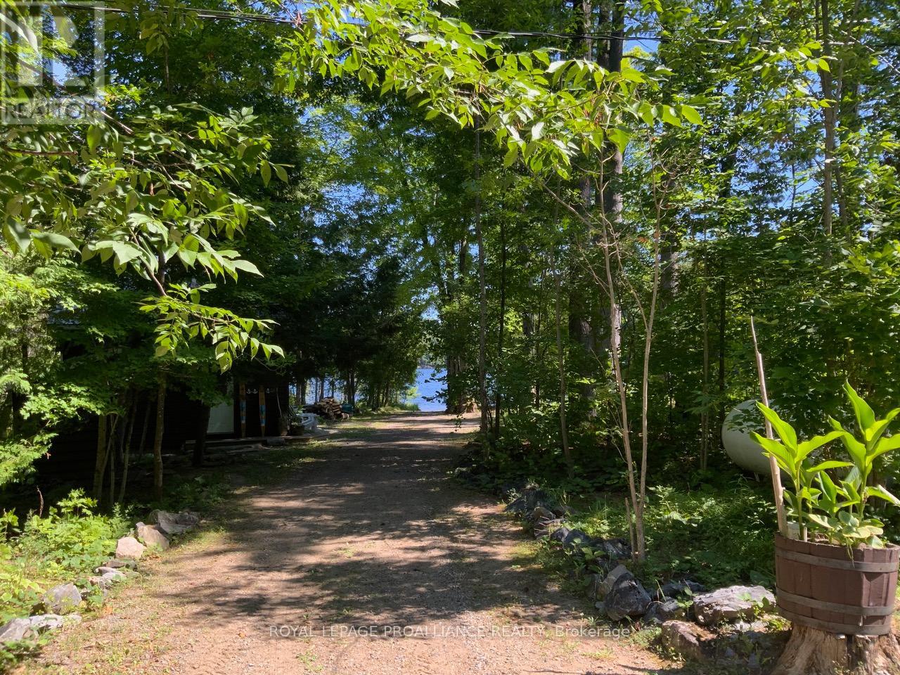 1022 Foster's Lane, Frontenac (Frontenac North), Ontario  K0H 1K0 - Photo 27 - X12885538