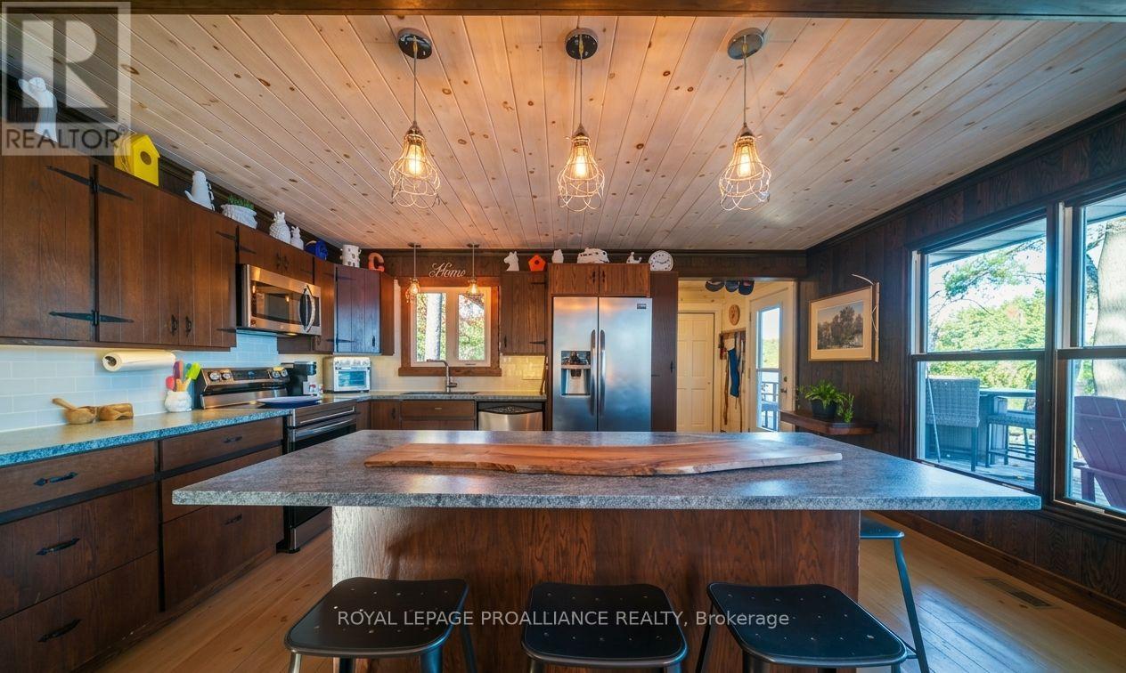 1022 Foster's Lane, Frontenac (Frontenac North), Ontario  K0H 1K0 - Photo 8 - X12885538