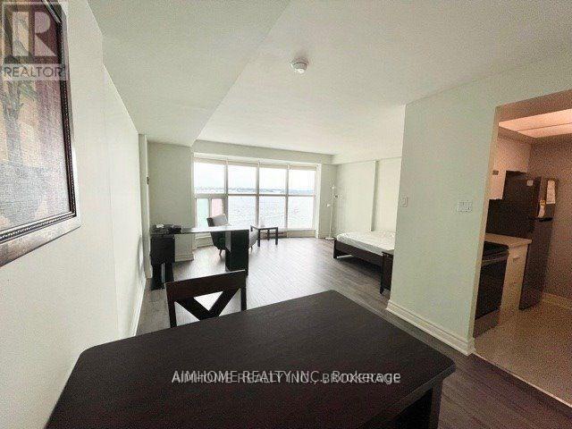 2003 - 99 Harbour Square, Toronto, Ontario  M5J 2H2 - Photo 7 - C12885450