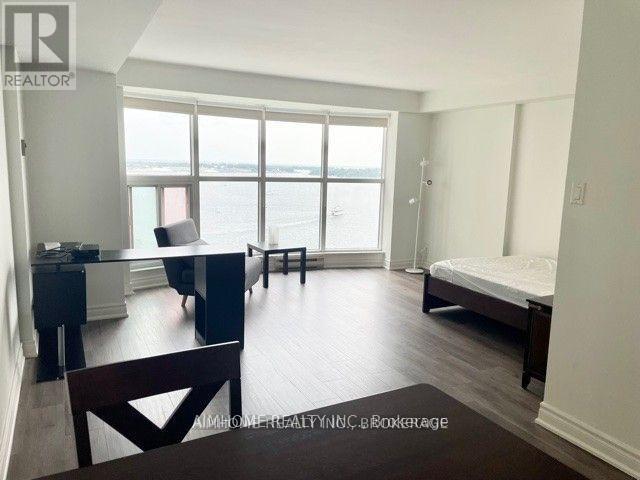 2003 - 99 Harbour Square, Toronto, Ontario  M5J 2H2 - Photo 8 - C12885450