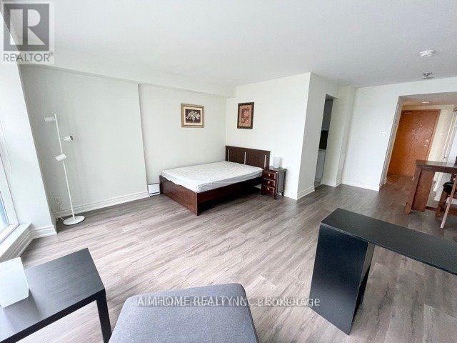 2003 - 99 Harbour Square, Toronto, Ontario  M5J 2H2 - Photo 9 - C12885450