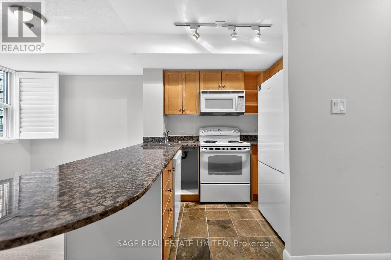 220 - 323 Richmond Street E, Toronto (Moss Park), Ontario  M5A 4R3 - Photo 9 - C12885528