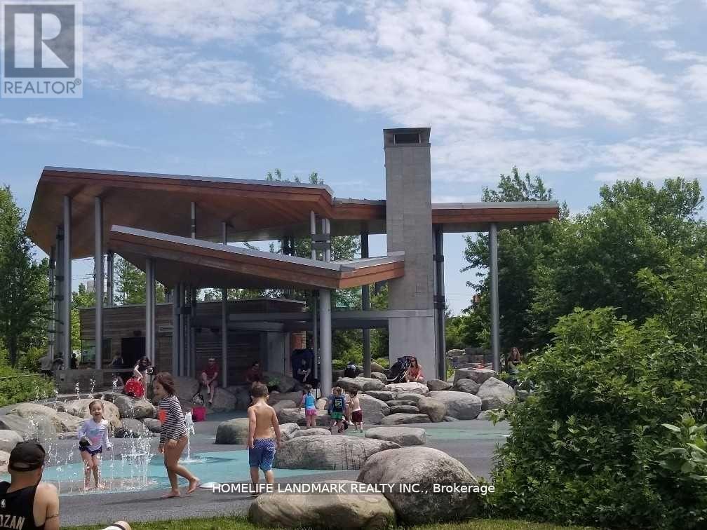 #618 - 21 Lawren Harris Square, Toronto (Waterfront Communities), Ontario  M5A 0T4 - Photo 21 - C12885542