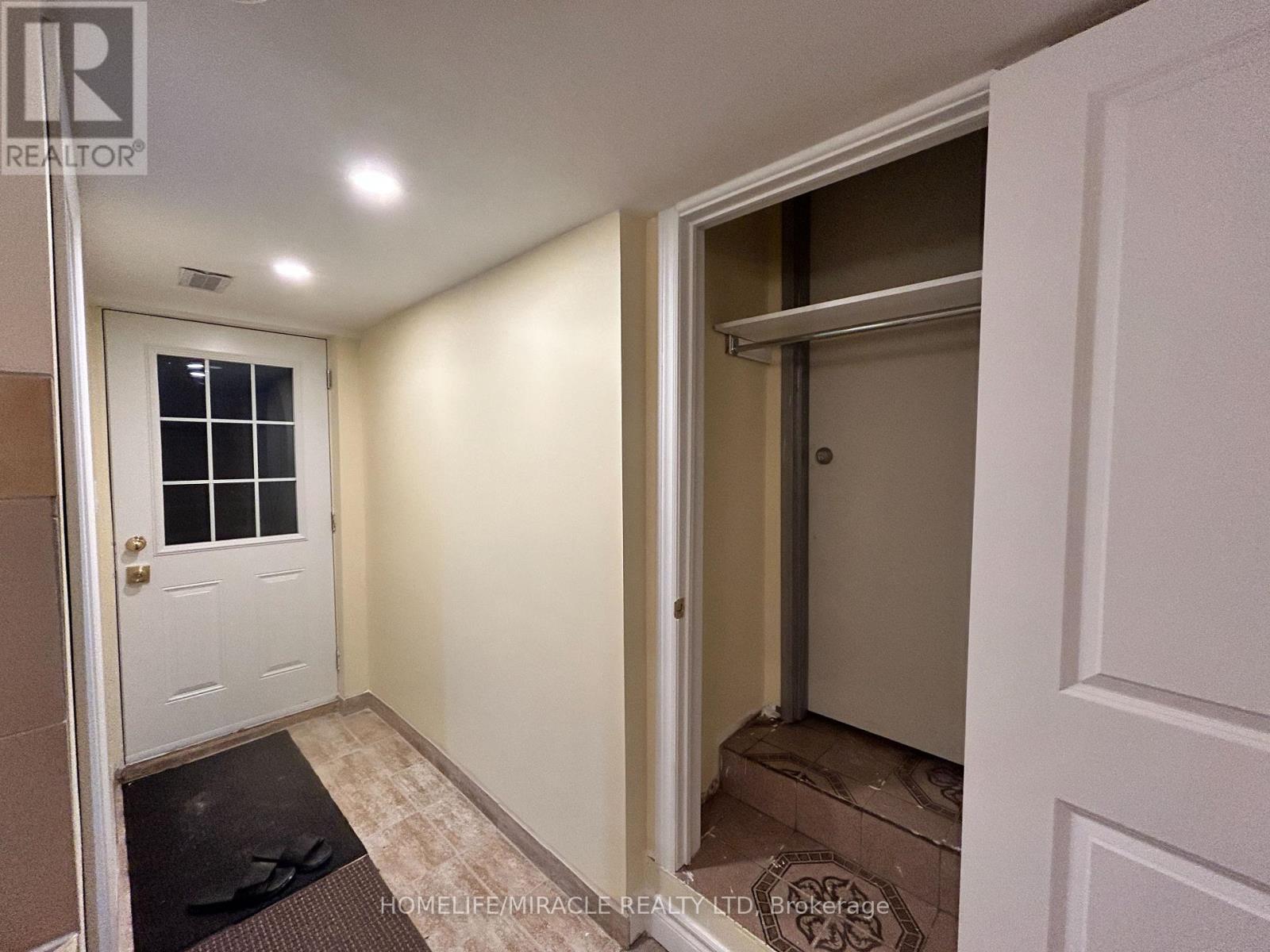 97 - 97 Reidmount Avenue S, Toronto, Ontario  M1S 1B6 - Photo 42 - E12885484