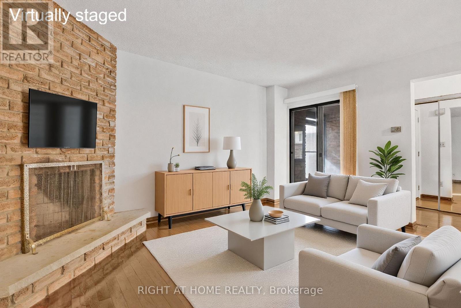 50 Fullerton Crescent, Markham (Milliken Mills West), Ontario  L3R 3G5 - Photo 4 - N12885456