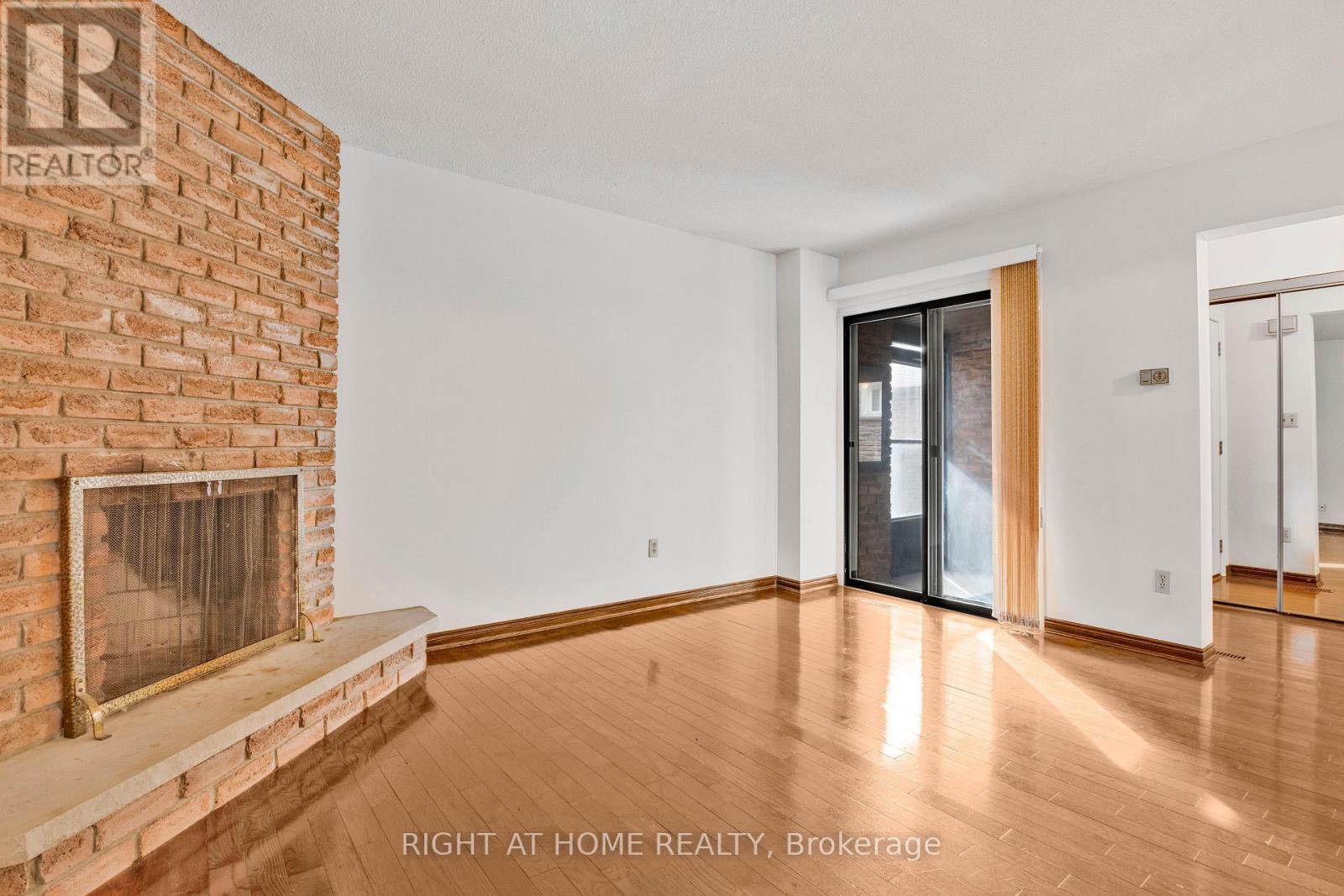 50 Fullerton Crescent, Markham (Milliken Mills West), Ontario  L3R 3G5 - Photo 5 - N12885456