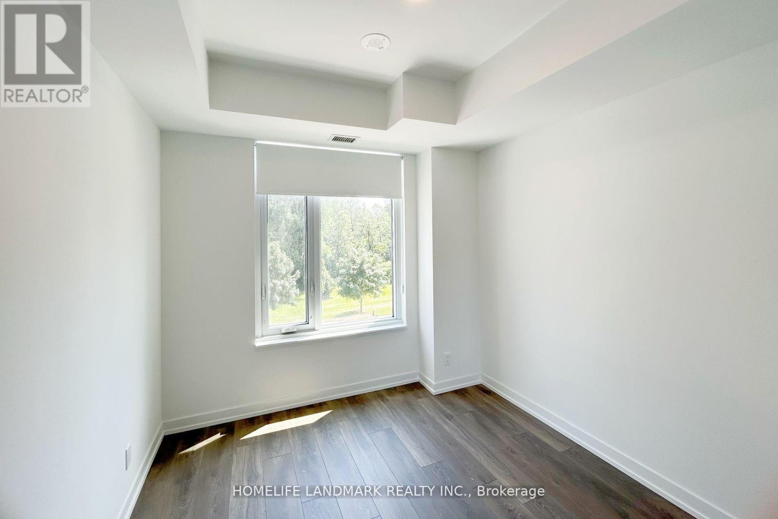 D-325 - 8 Beverley Glen Boulevard, Vaughan, Ontario  L4J 8N8 - Photo 5 - N12885468