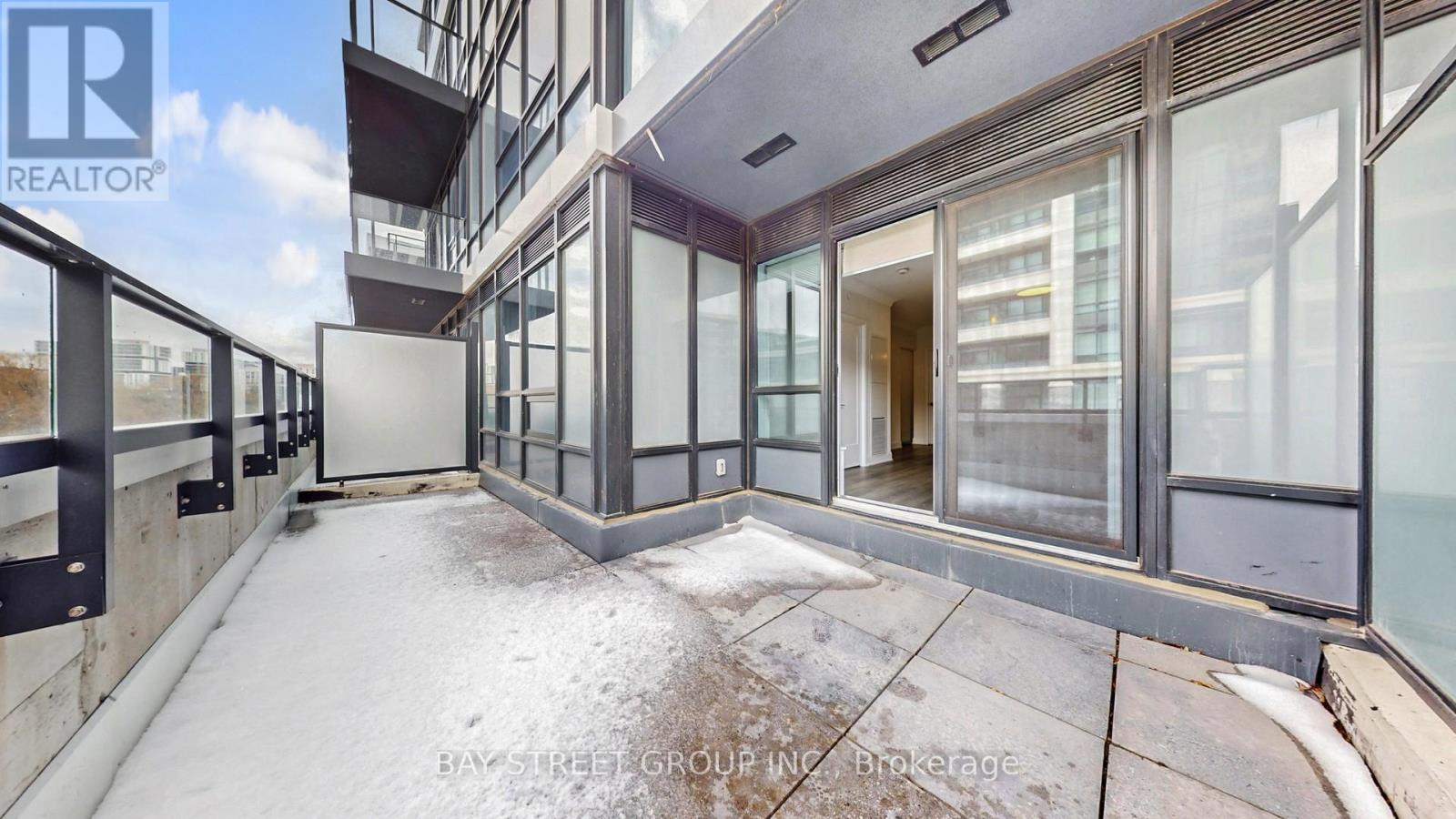 202 - 18 Water Walk Drive, Markham (Unionville), Ontario  L3R 6L5 - Photo 24 - N12885478